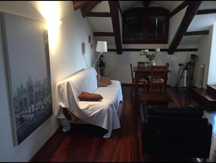 Stylish Penthouse Apartment In Venice Lido, 10 Minutes From Saint Marks Square Veneţia-Lido Exterior foto