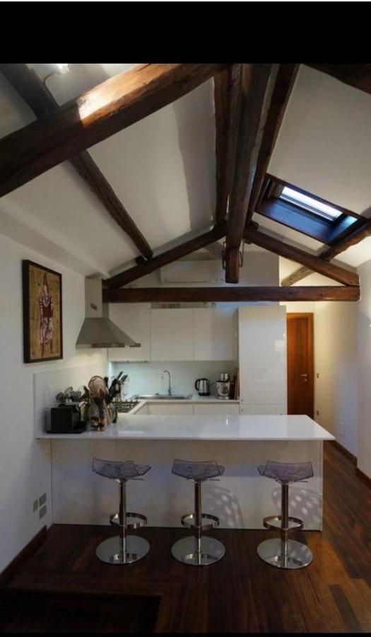 Stylish Penthouse Apartment In Venice Lido, 10 Minutes From Saint Marks Square Veneţia-Lido Exterior foto
